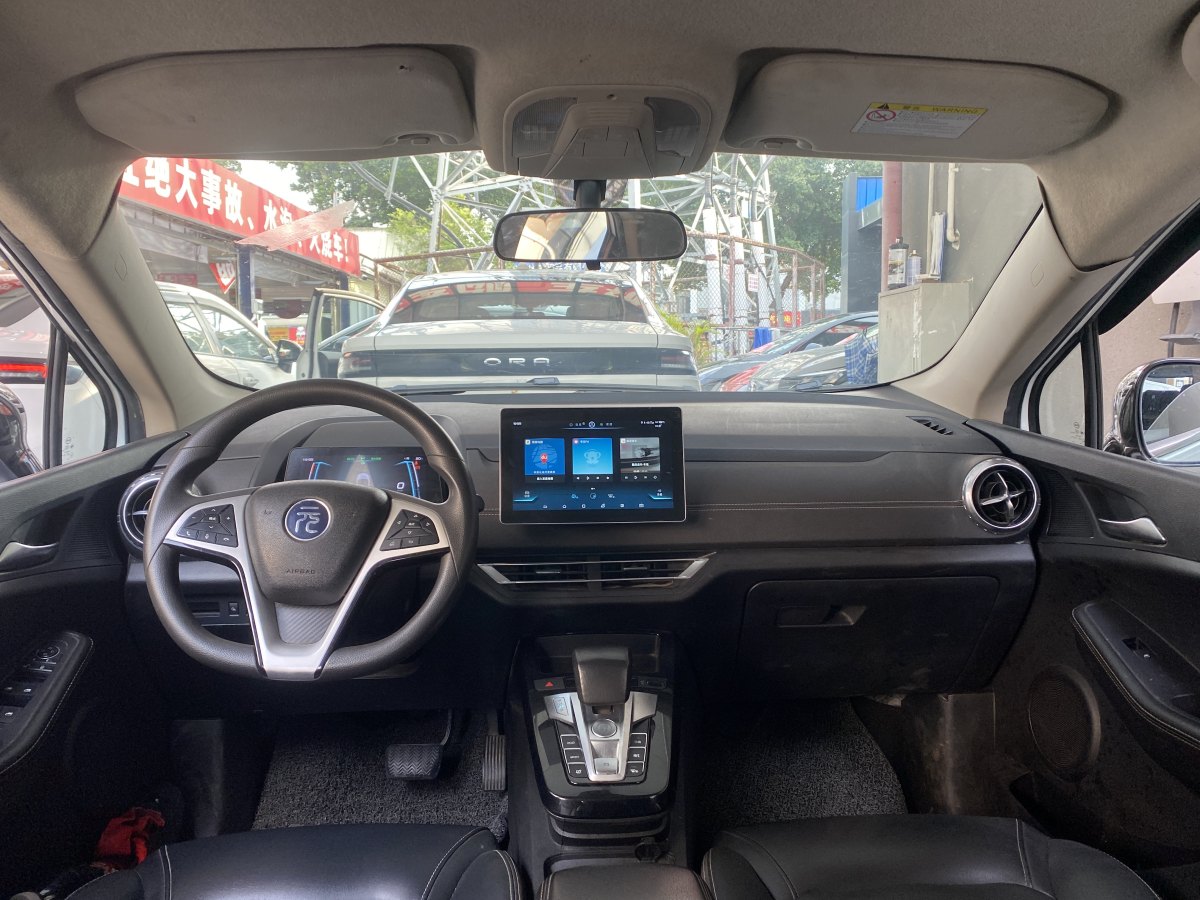 比亞迪 元新能源  2019款 EV360 智聯(lián)悅尚型圖片