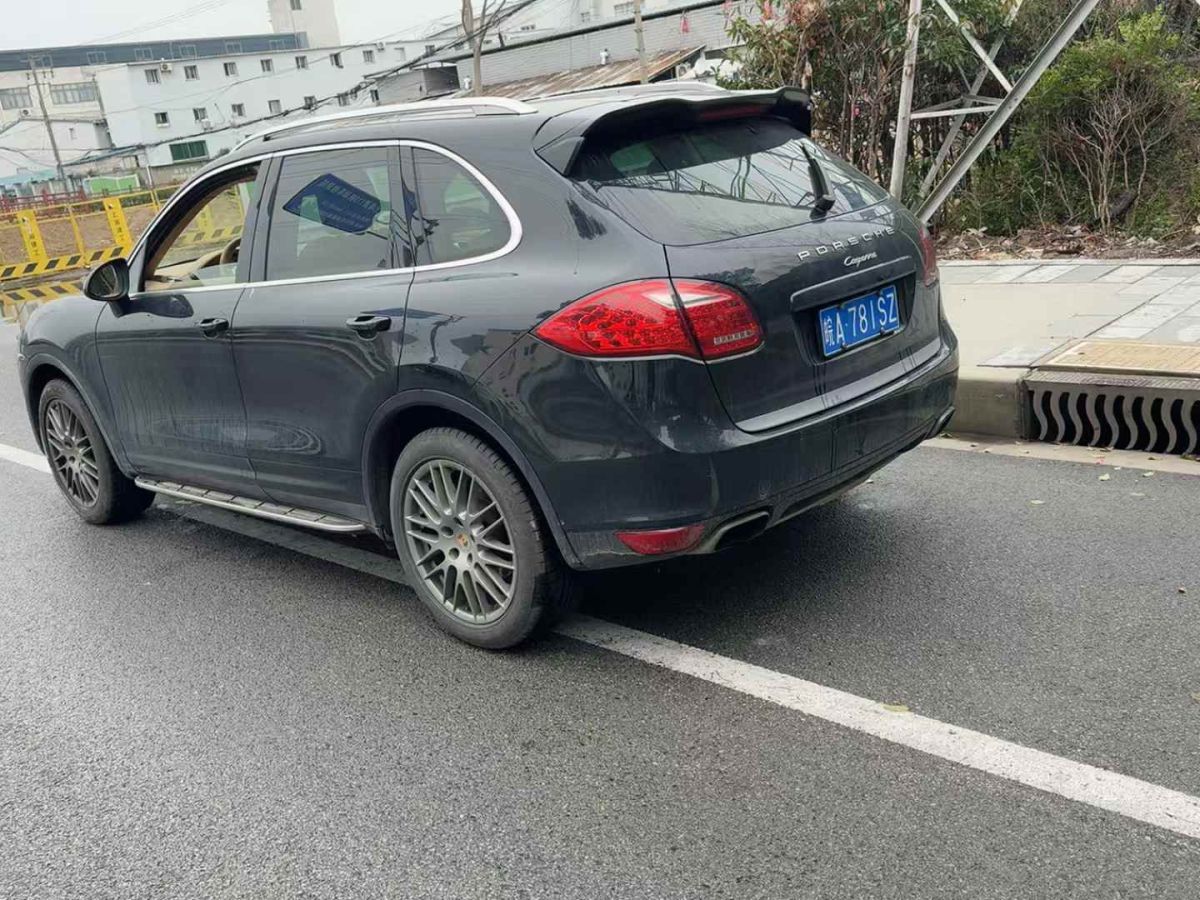 保時(shí)捷 Cayenne  2013款 Cayenne 3.0T 柴油版圖片