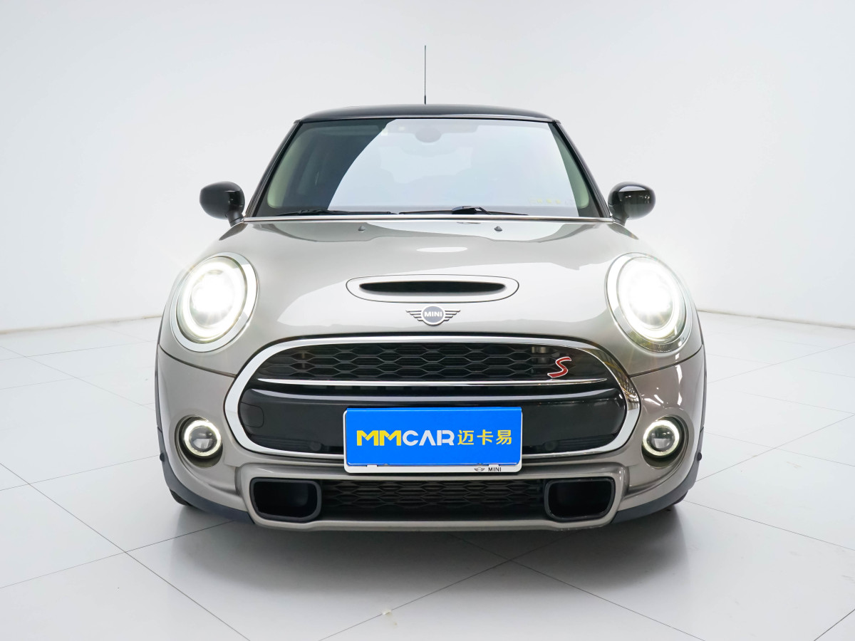 MINI MINI  2021款 2.0T COOPER S 藝術(shù)家圖片