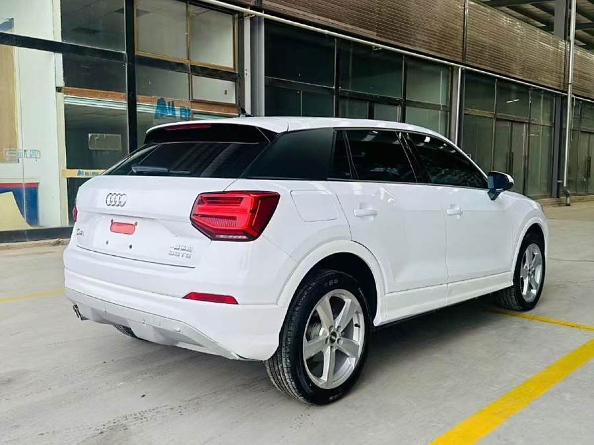 奧迪 奧迪Q2L  2024款 35TFSI 時(shí)尚致雅型圖片