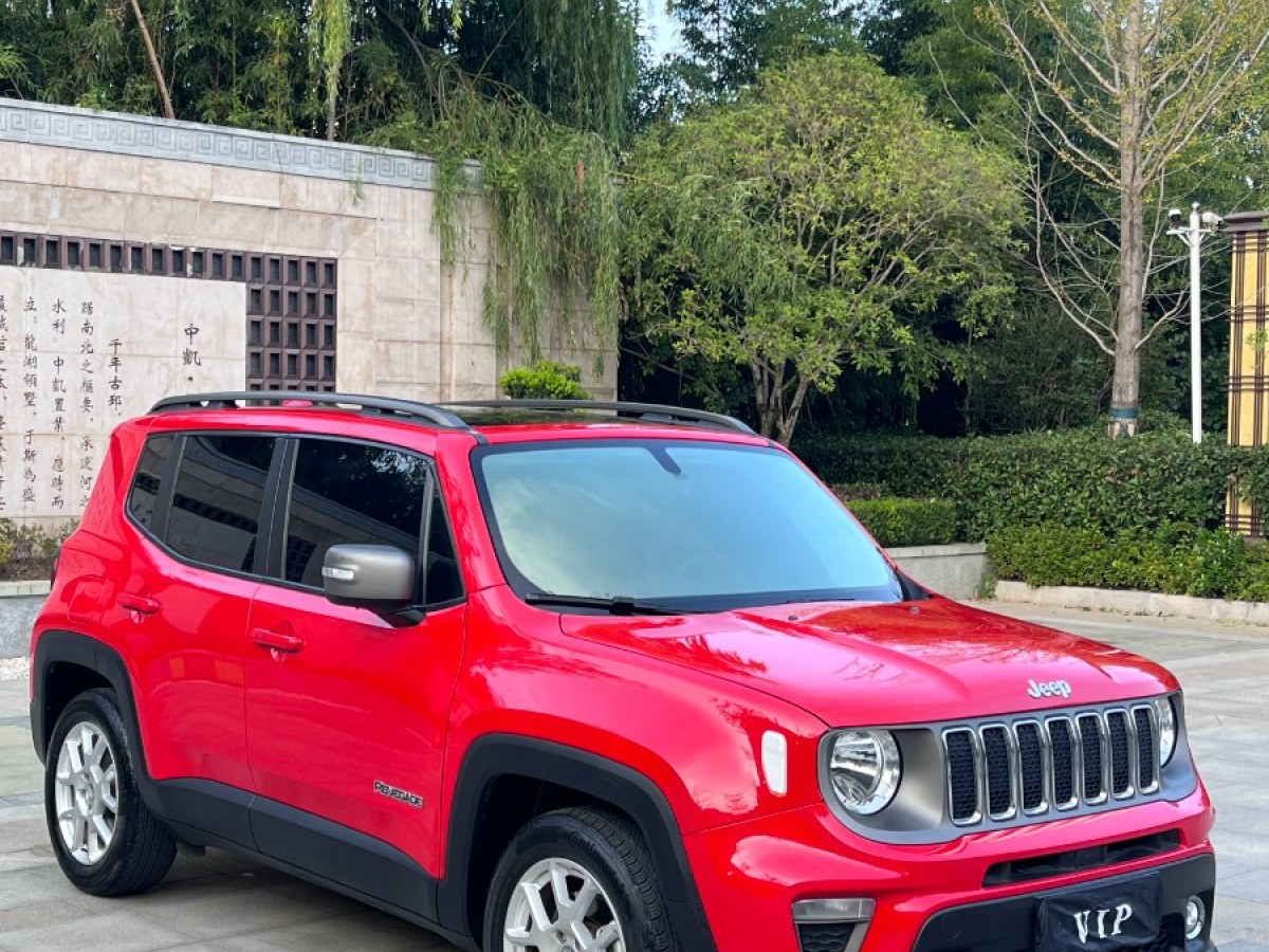 2020年5月Jeep 自由俠  2019款 220T 自動(dòng)精英版