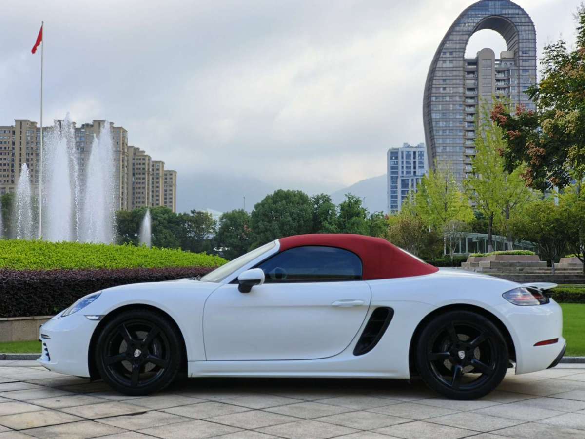 保時(shí)捷 718  2020款 Boxster 2.0T圖片