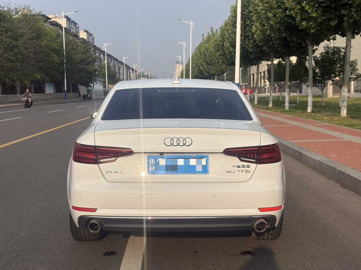 奧迪 奧迪A4L  2018款 30周年年型 40 TFSI 進取型圖片