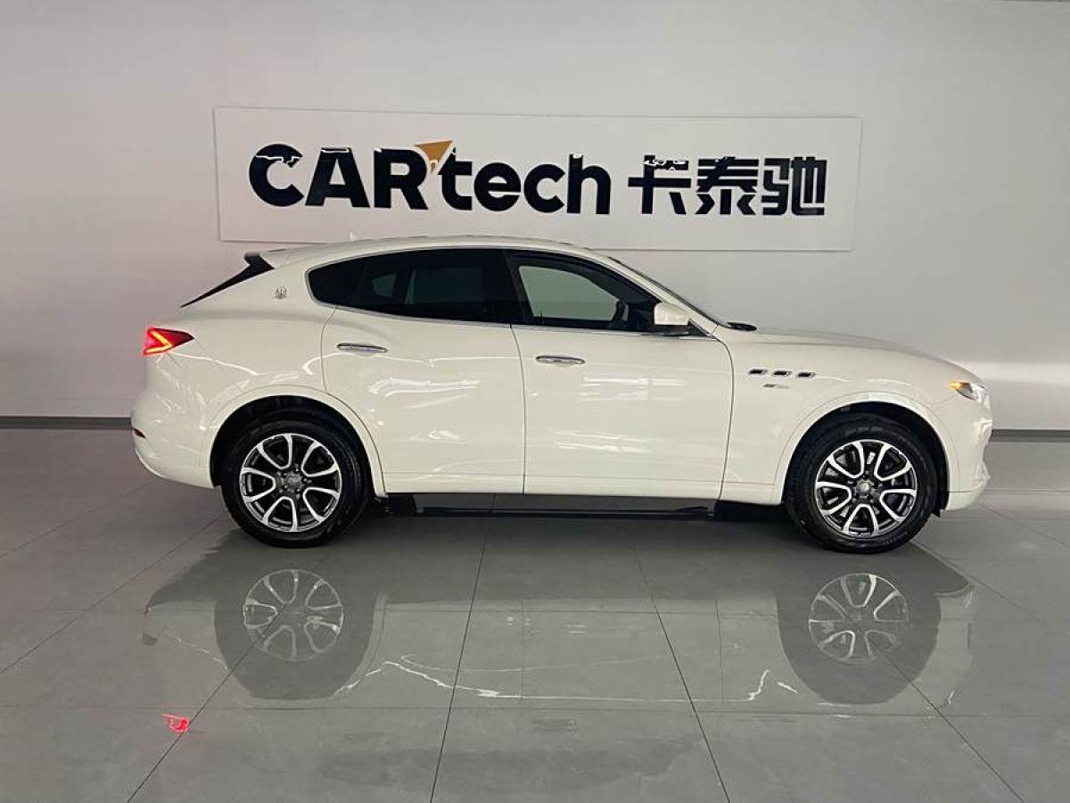 玛莎拉蒂 Levante  2016款 3.0T Levante S图片