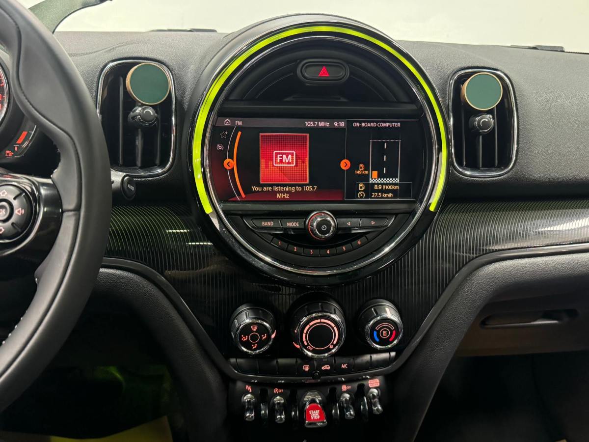 MINI COUNTRYMAN  2018款 1.5T COOPER ALL4 藝術家圖片