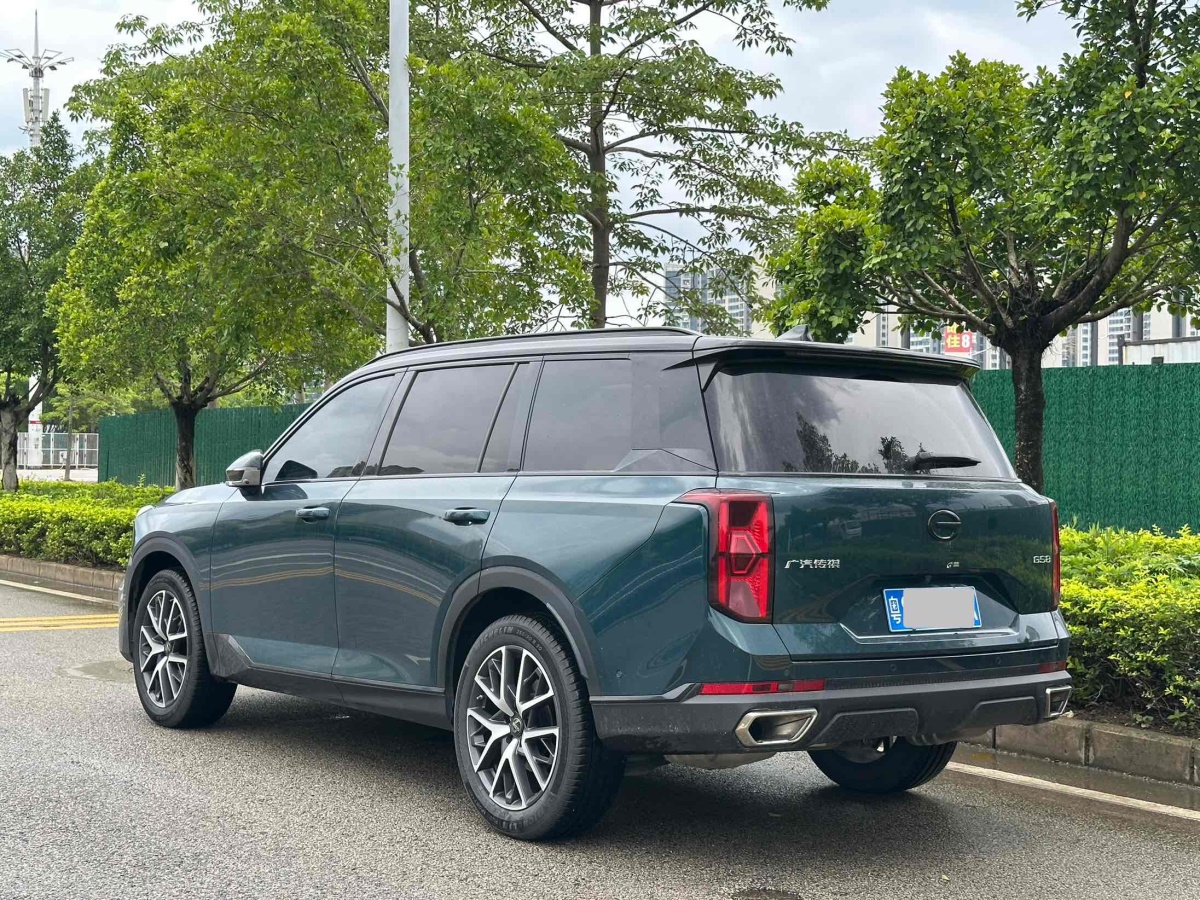 廣汽傳祺 GS8  2022款 領(lǐng)航系列 2.0TGDI 兩驅(qū)尊貴版（七座）圖片