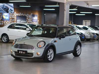 2012年12月 MINI COUNTRYMAN 1.6L COOPER Fun图片