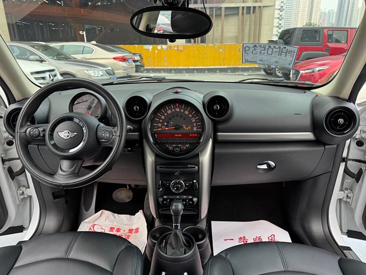 MINI COUNTRYMAN  2016款 1.6T COOPER S ALL4 裝備控圖片