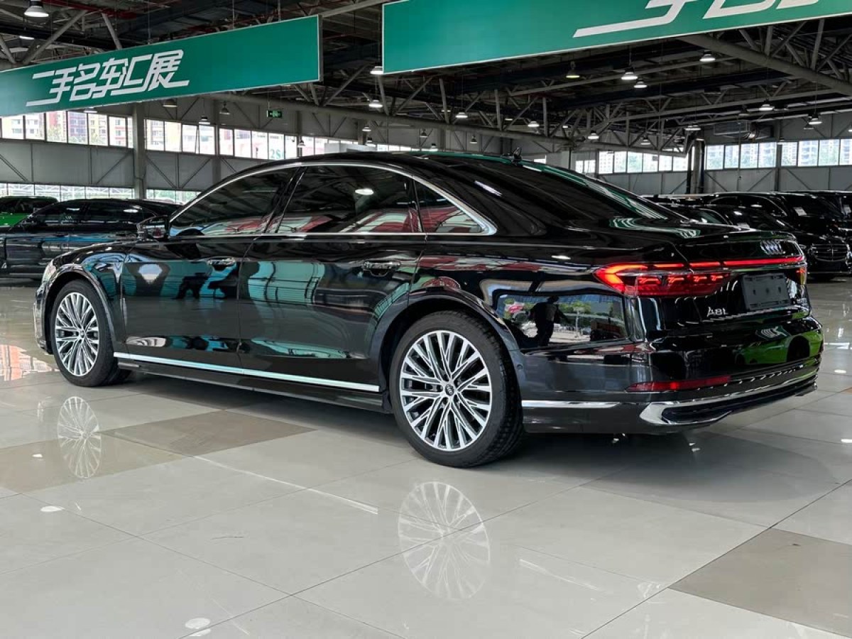 奧迪 奧迪A8  2024款 A8L 50 TFSI quattro 臻選型圖片
