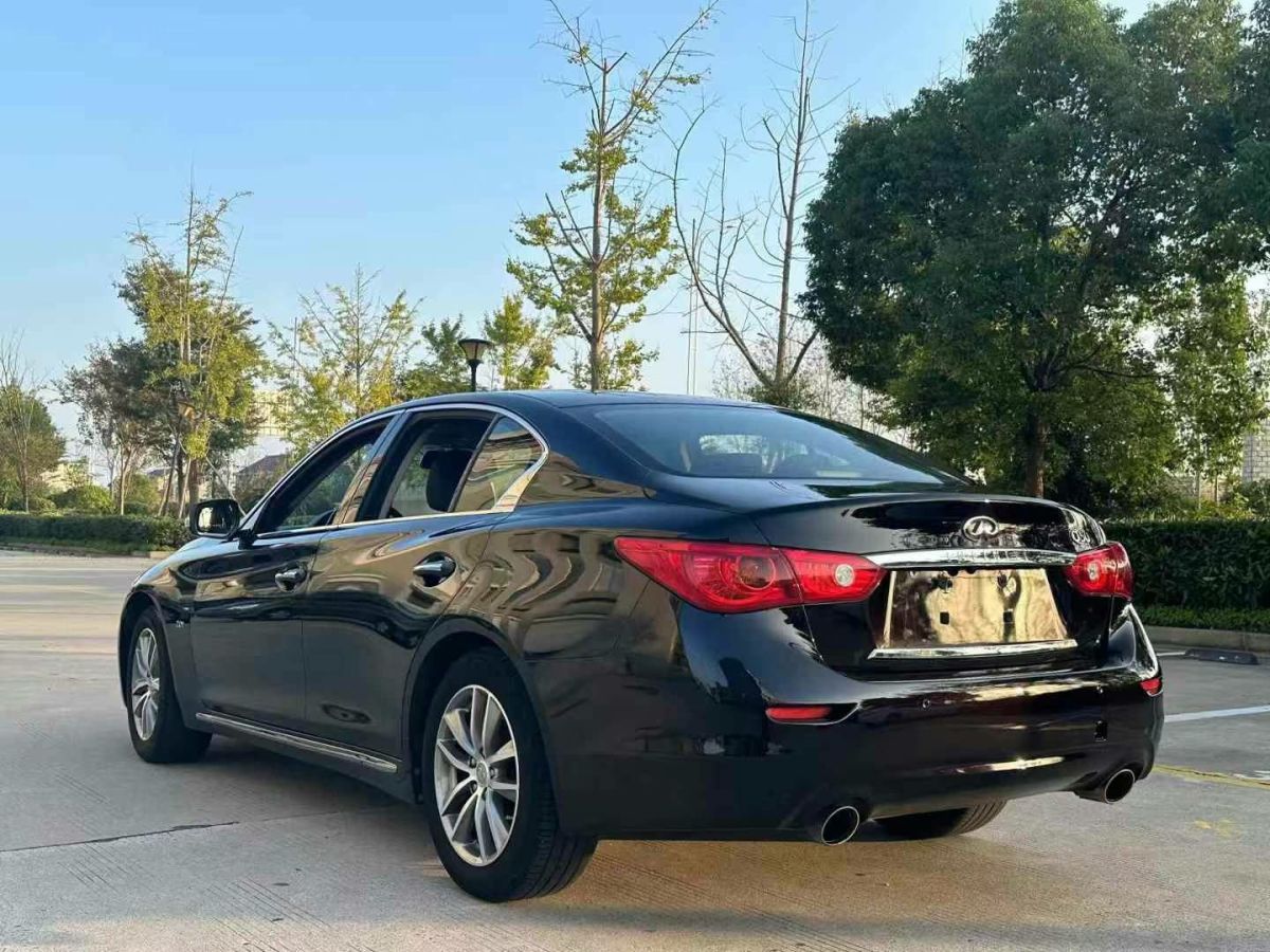 英菲尼迪 Q50L  2016款 2.0T 悅享版圖片