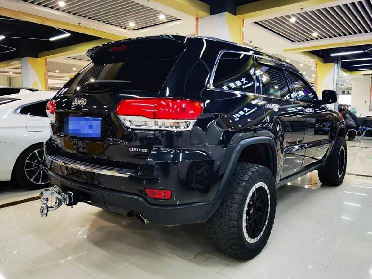 Jeep 大切諾基  2014款 3.0TD 柴油 舒享導(dǎo)航版圖片