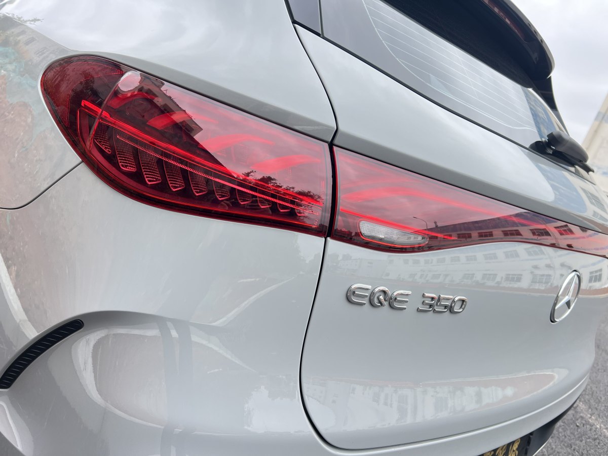 奔馳 奔馳EQE SUV  2023款 350 4MATIC 先鋒版圖片