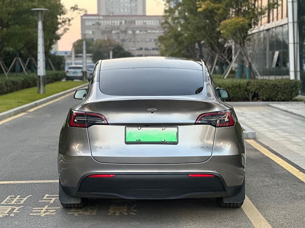 特斯拉 Model 3  2021款 改款 標準續(xù)航后驅(qū)升級版圖片