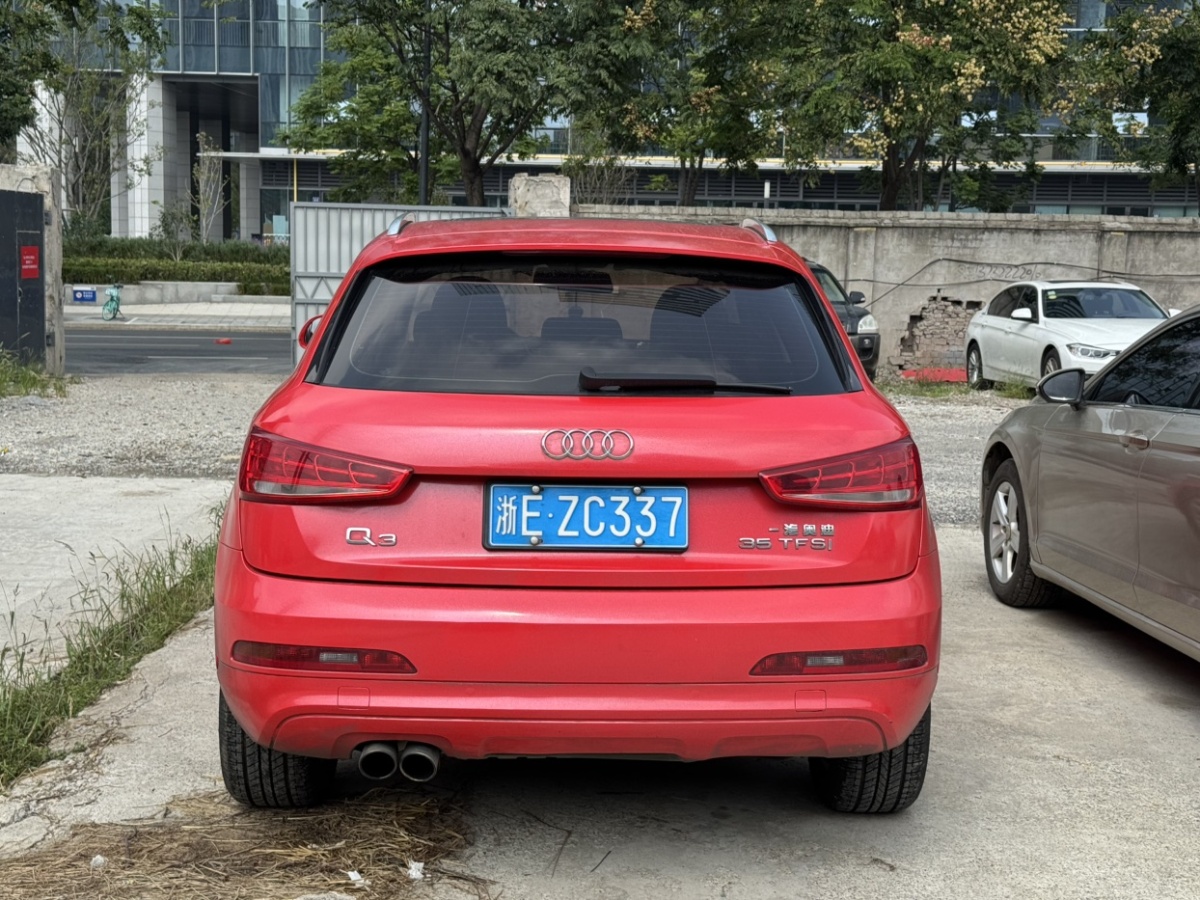 奧迪 奧迪Q3  2013款 35 TFSI 進(jìn)取型圖片