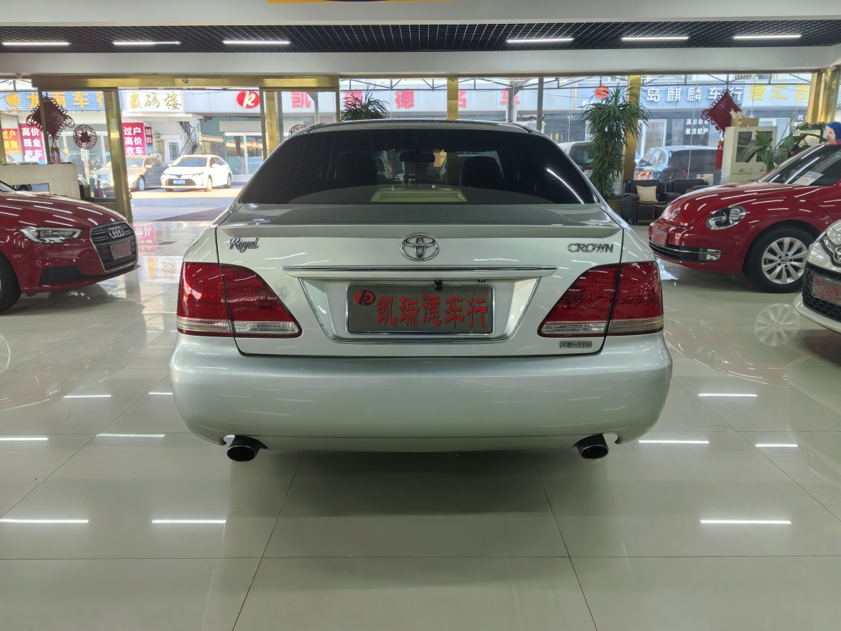 豐田 皇冠  2005款 3.0L Royal E圖片