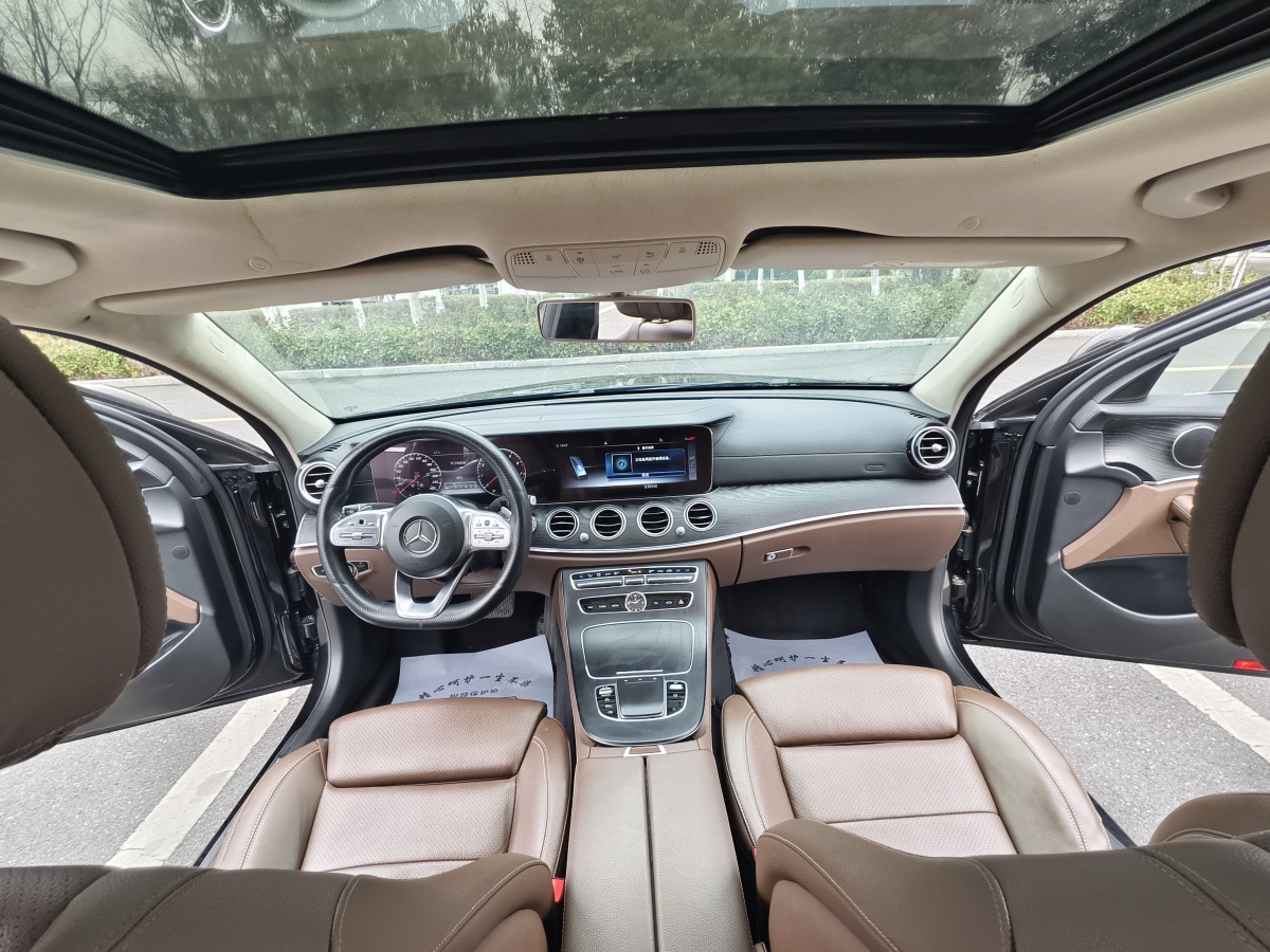 奔馳 奔馳E級  2019款 E 200 L 運(yùn)動型圖片