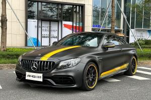 奔驰C级AMG 奔驰 AMG C 63 轿跑车 暗夜特别版