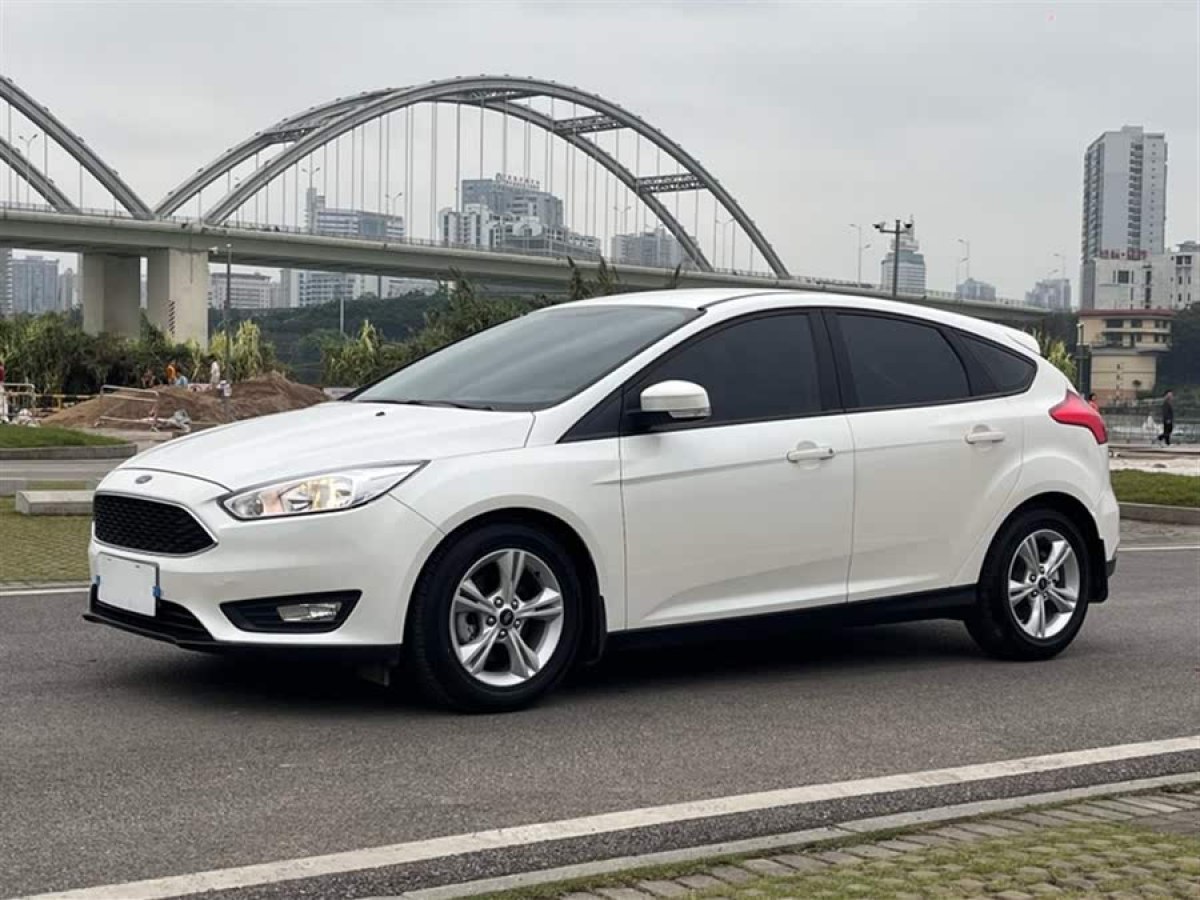福特 ?？怂? 2017款 兩廂 1.6L 自動舒適型智行版圖片