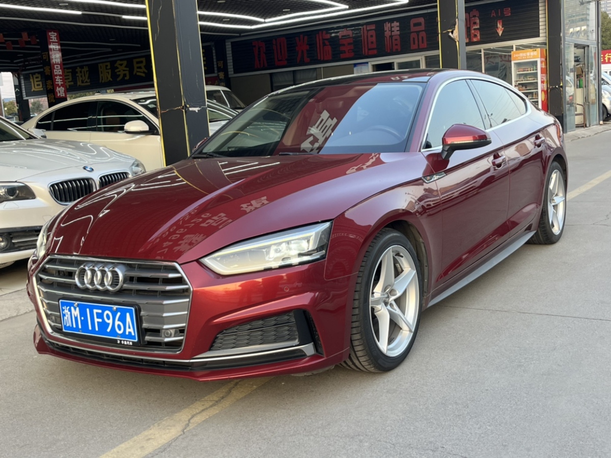 奧迪 奧迪A5  2019款 Sportback 40 TFSI 時(shí)尚型圖片