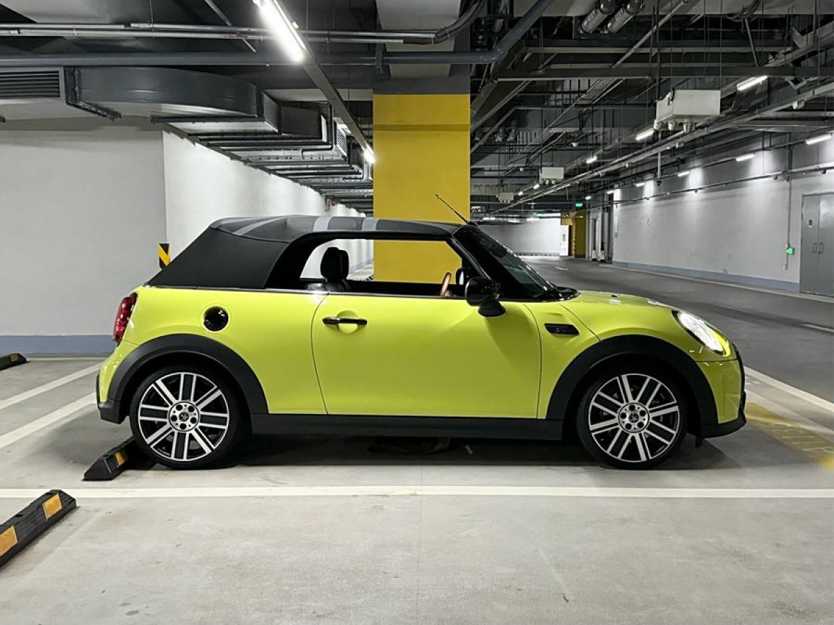 MINI MINI  2023款 2.0T COOPER S CABRIO 藝術(shù)家圖片