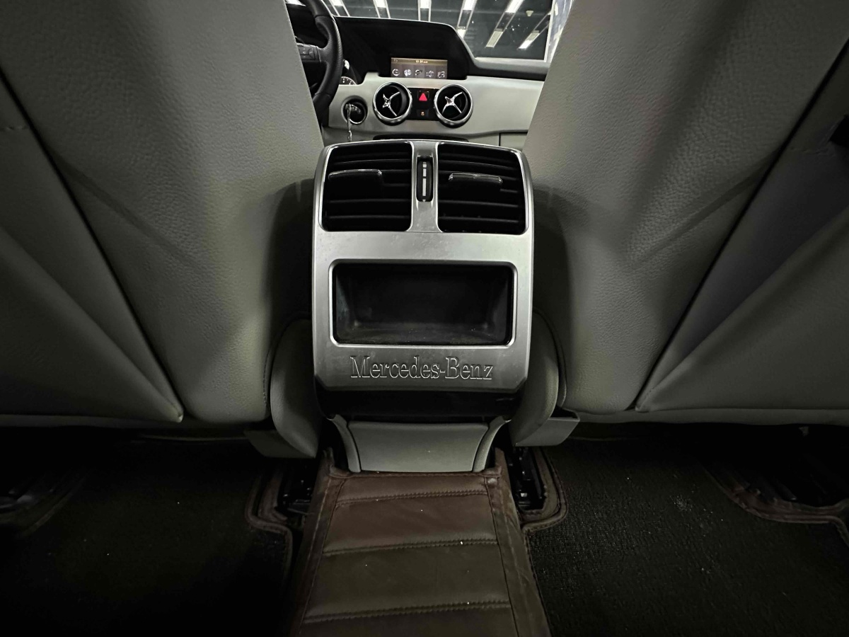 奔驰 奔驰GLK级  2013款 GLK 300 4MATIC 动感型图片