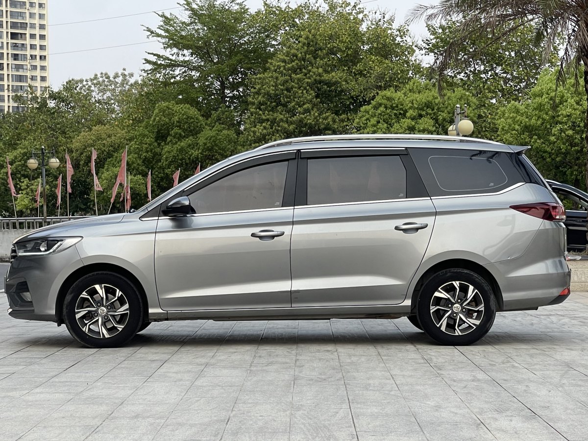 寶駿 360  2021款 1.5L 手動豪華型圖片