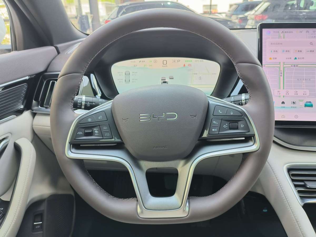 比亞迪 宋PLUS新能源  2025款 EV 605km 旗艦型圖片