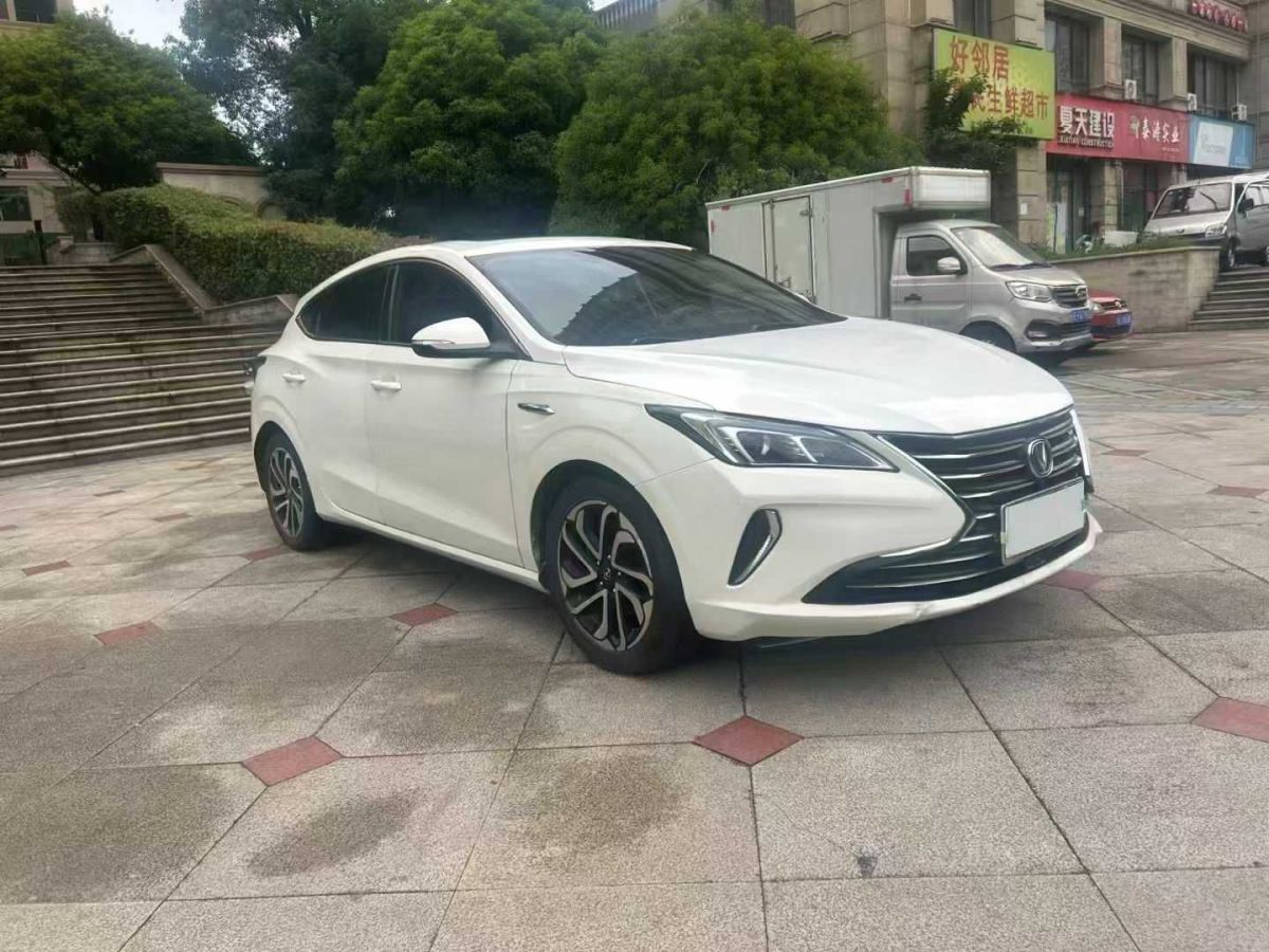 長安 逸動  2018款 1.6L GDI 自動時尚型圖片