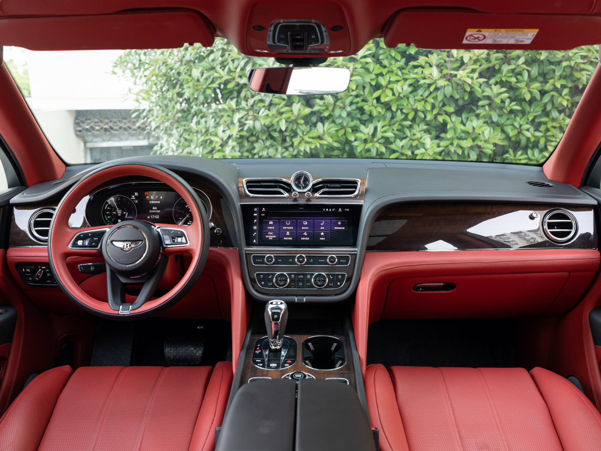 賓利 添越PHEV  2021款 3.0T PHEV圖片