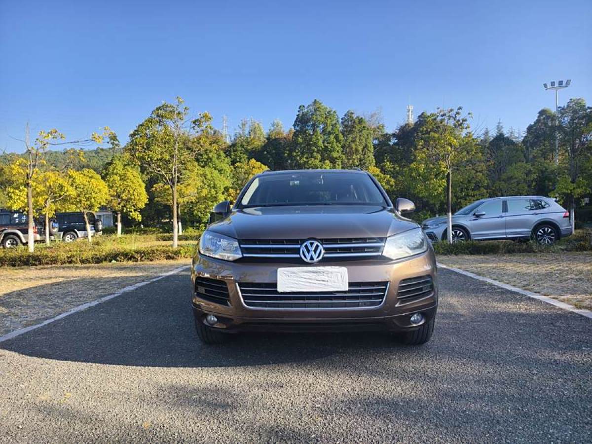 大眾 途銳  2011款 3.0TSI 標(biāo)配型圖片