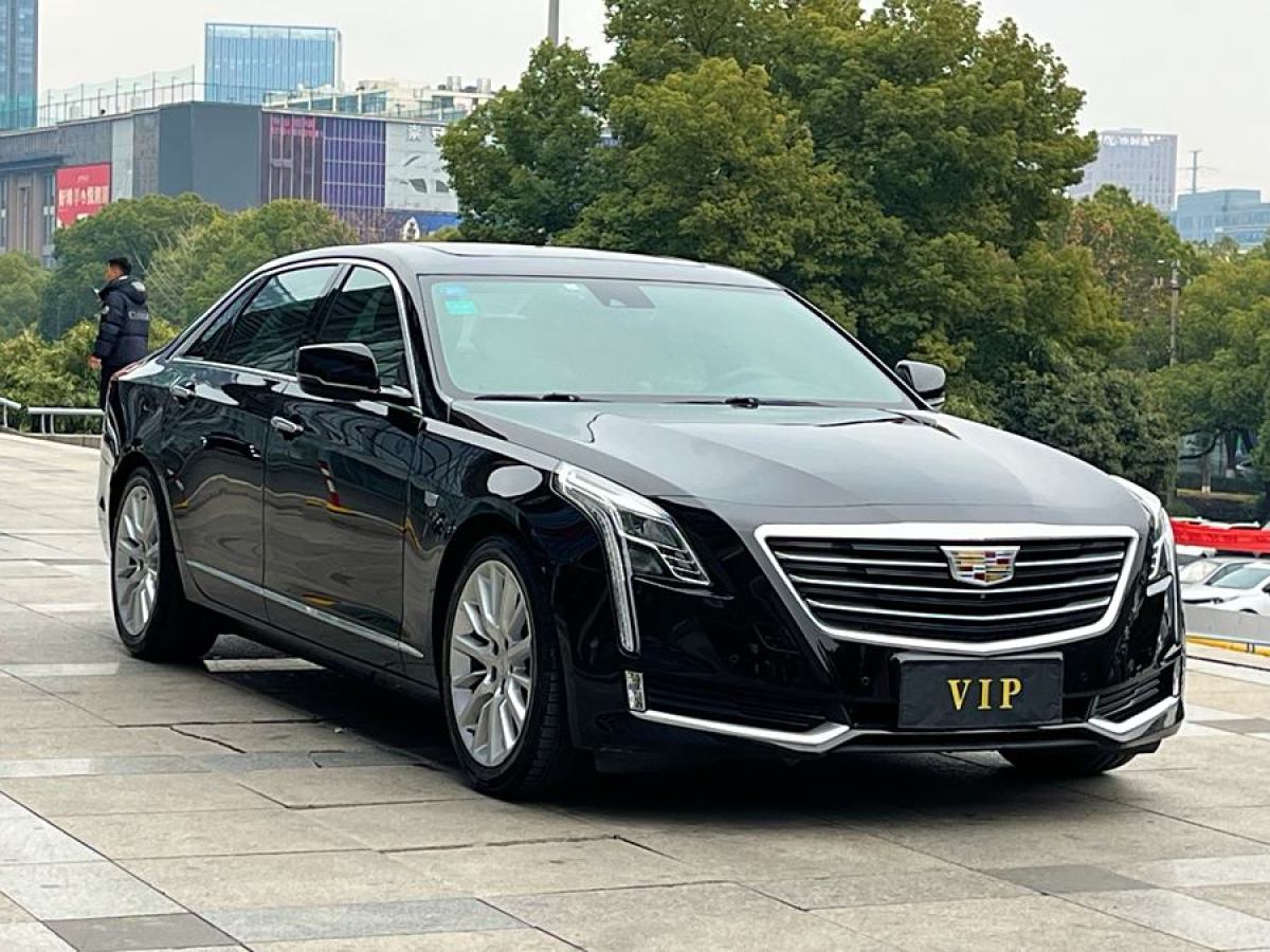 凱迪拉克 CT6  2016款 28T 領(lǐng)先型圖片