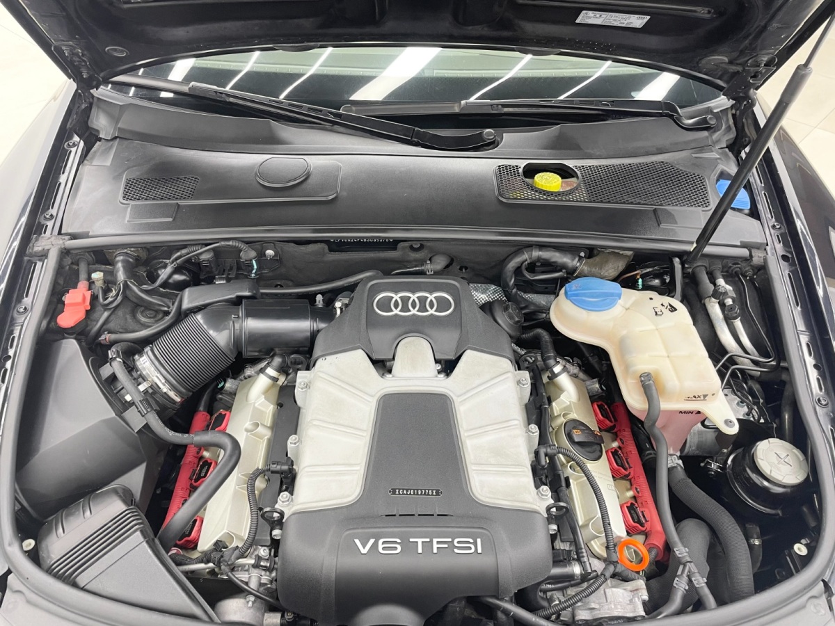 2011年6月奧迪 奧迪A6L  2011款 3.0 TFSI quattro 豪華型