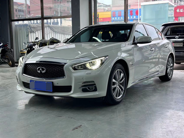 英菲尼迪 Q50L  2016款 Q50L 2.0T 悦享版