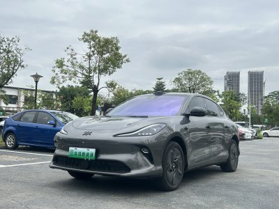 2024年12月 智己 智己LS6 超強(qiáng)性能靈蜥智享版圖片