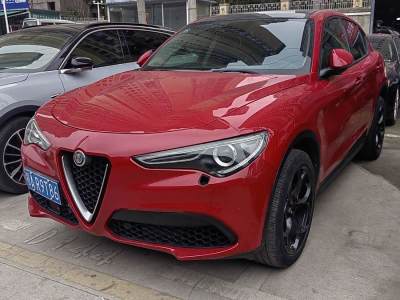 2017年10月 阿爾法·羅密歐 Stelvio 2.0T 200HP 精英版圖片