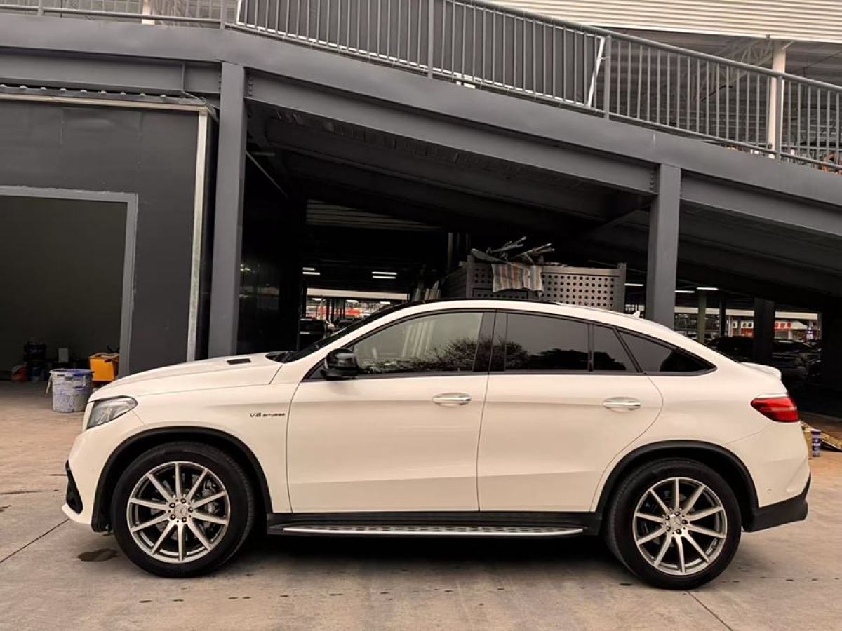 奔馳 奔馳GLE轎跑 AMG  2015款 AMG GLE 63 4MATIC 轎跑SUV圖片