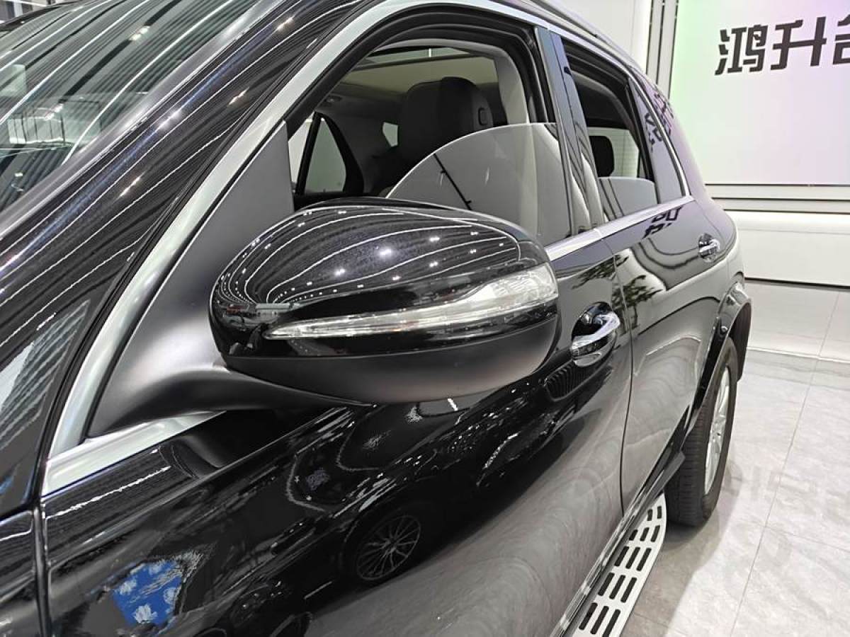 奔馳 奔馳GLE  2020款 改款 GLE 350 4MATIC 時尚型圖片