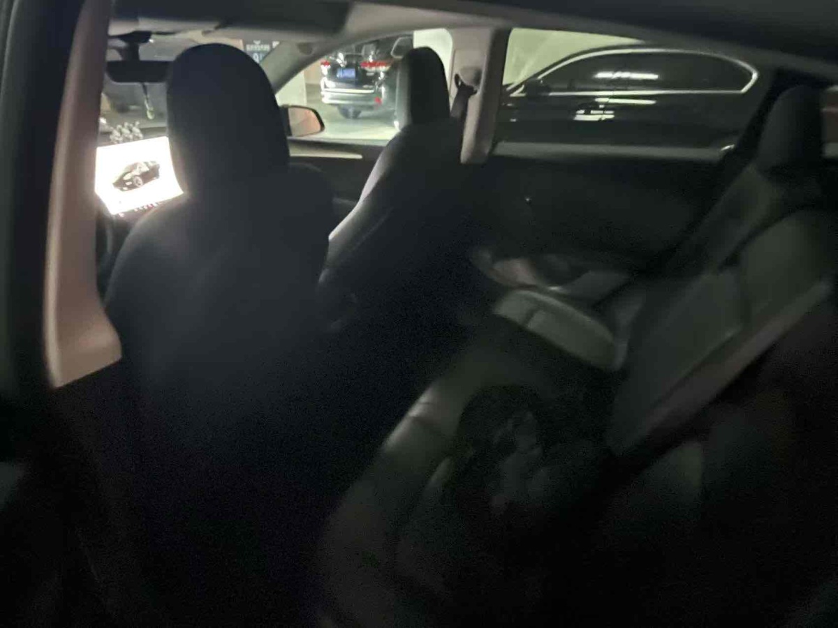 特斯拉 Model Y  2022款 改款 后輪驅(qū)動(dòng)版圖片