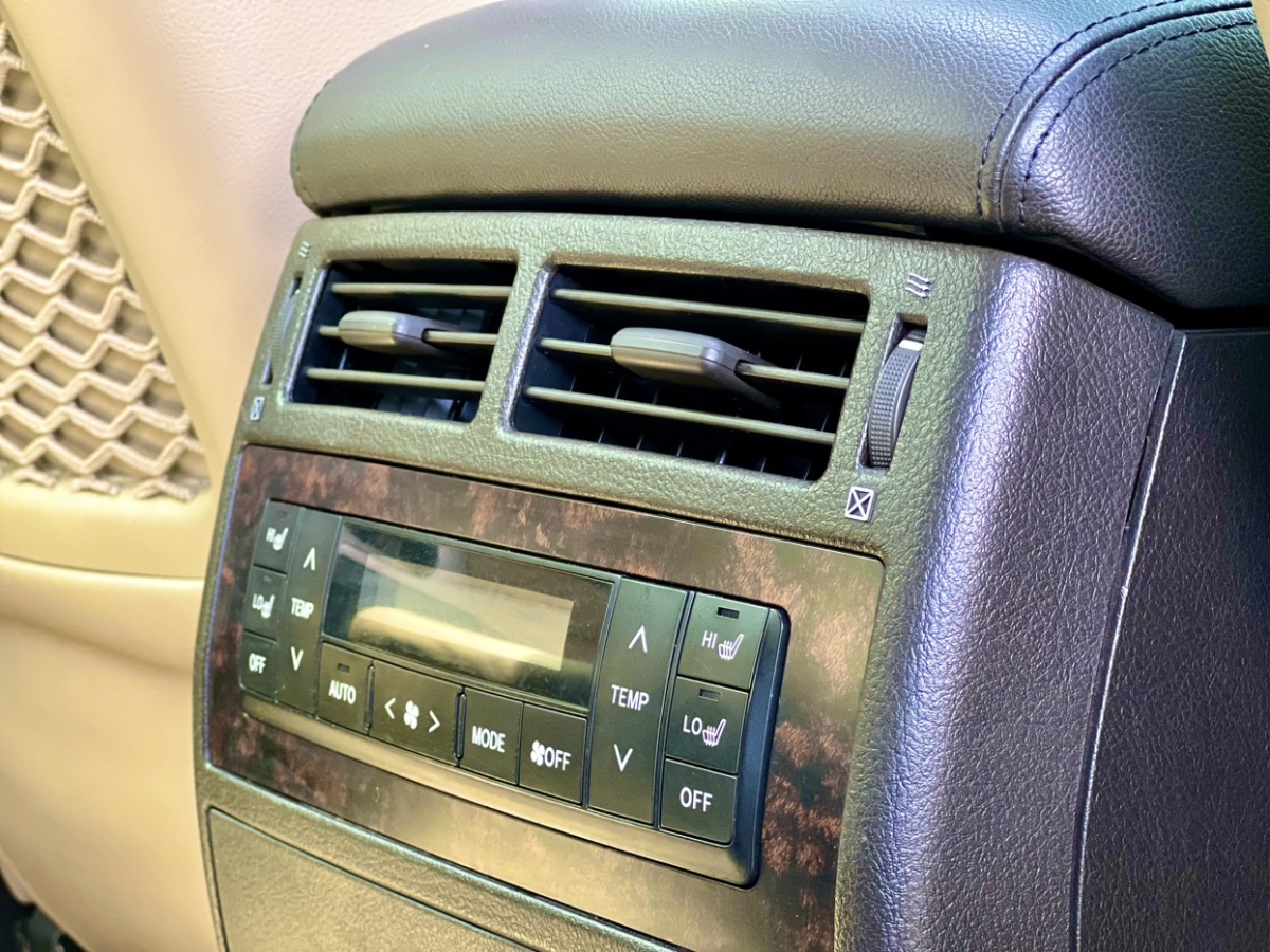 2008年7月丰田 兰德酷路泽  2007款 4.7L 自动VX-R