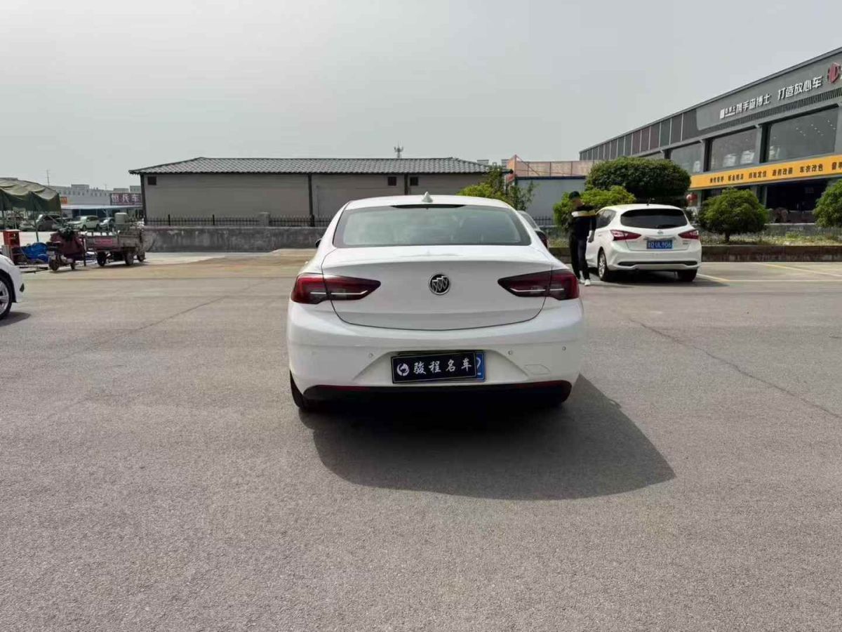 別克 君威  2019款 20T 領(lǐng)先型 國(guó)V圖片