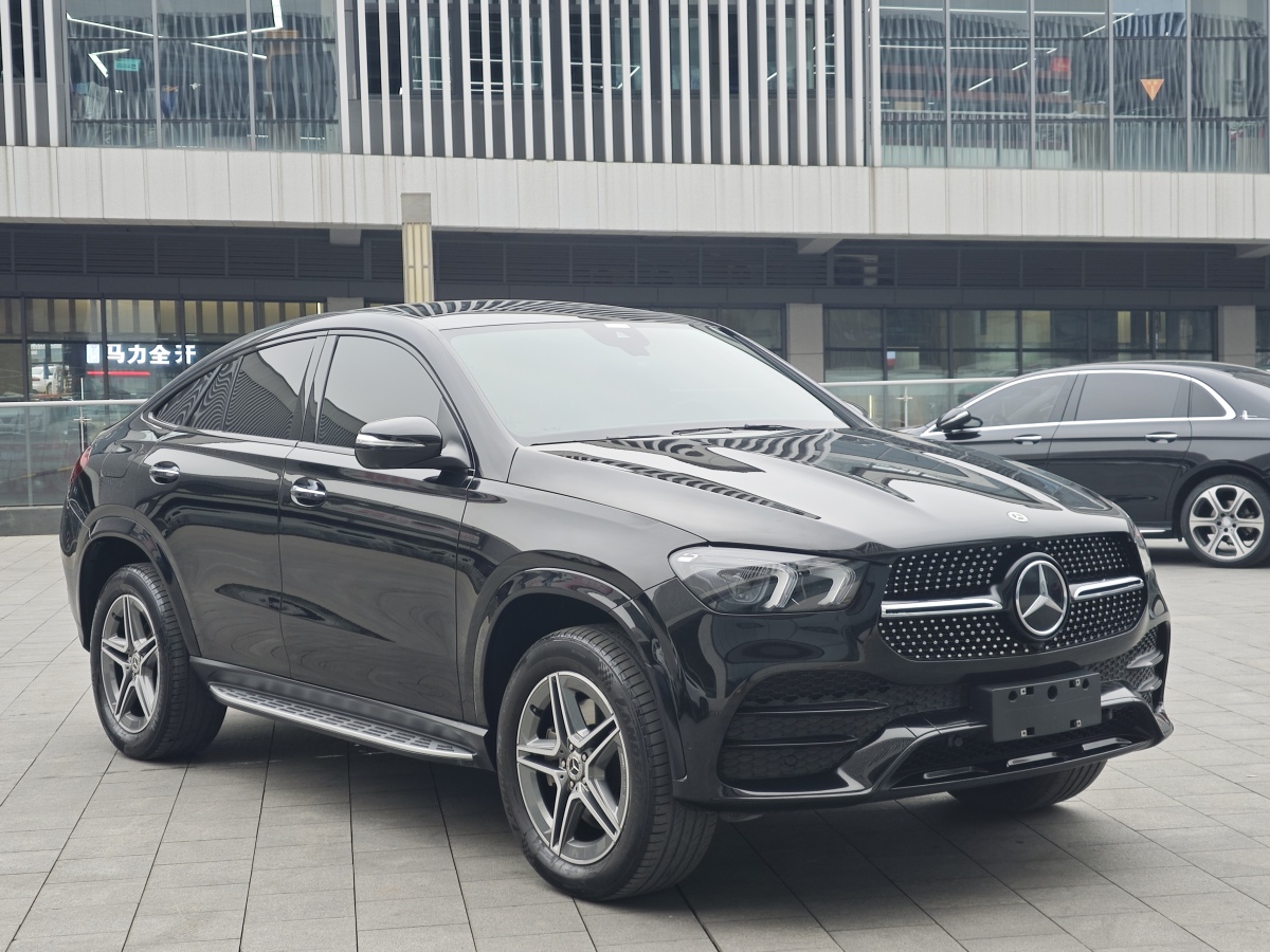 奔馳 奔馳GLE轎跑  2020款 GLE 450 4MATIC 轎跑SUV 時(shí)尚型圖片