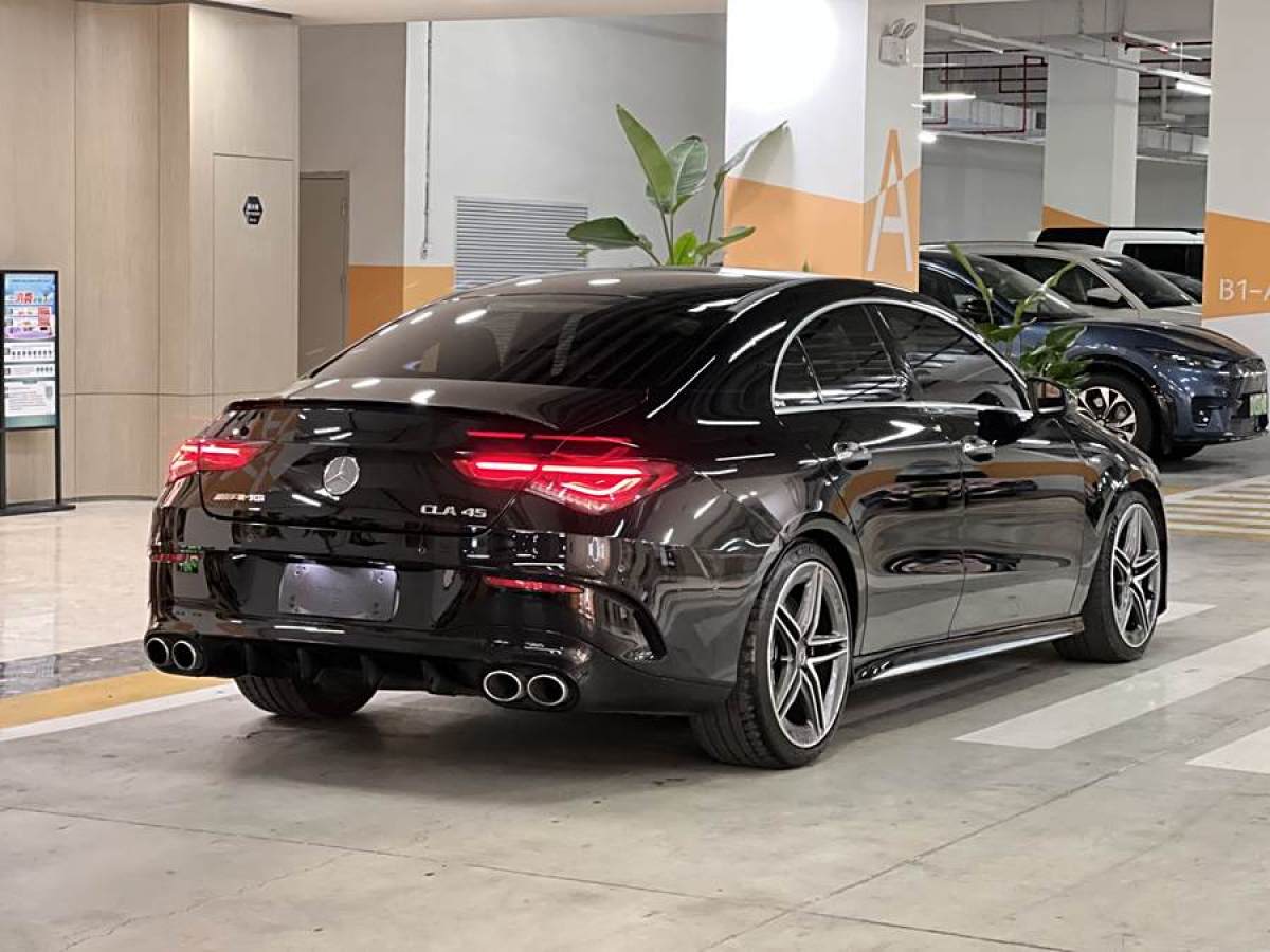 2021年4月奔馳 奔馳CLA級(jí)AMG  2021款 AMG CLA 45 4MATIC+