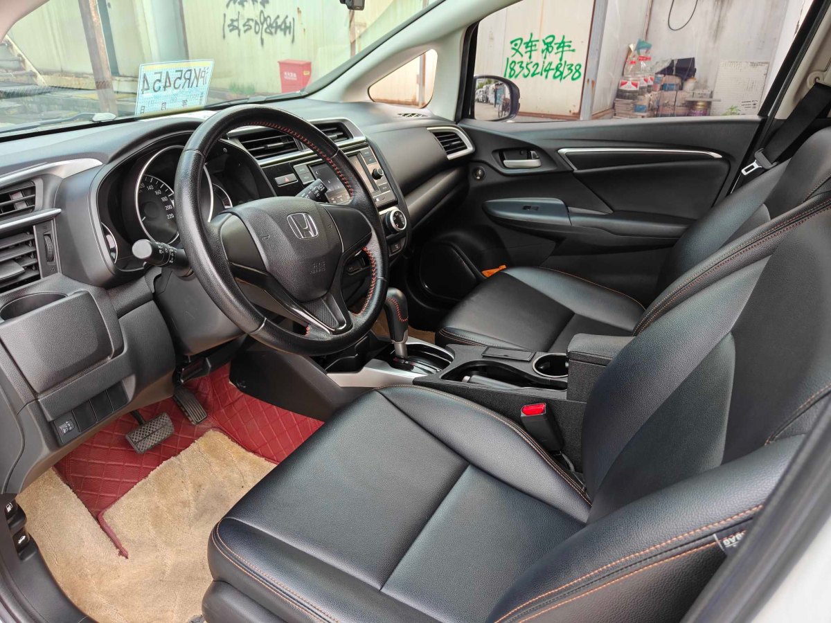 本田 飛度  2018款 1.5L CVT潮跑+版圖片