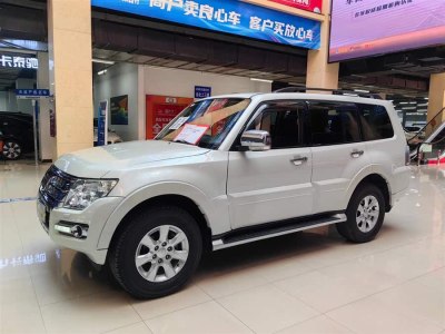 2019年11月 三菱 帕杰羅(進口) 3.0L 自動豪華版圖片