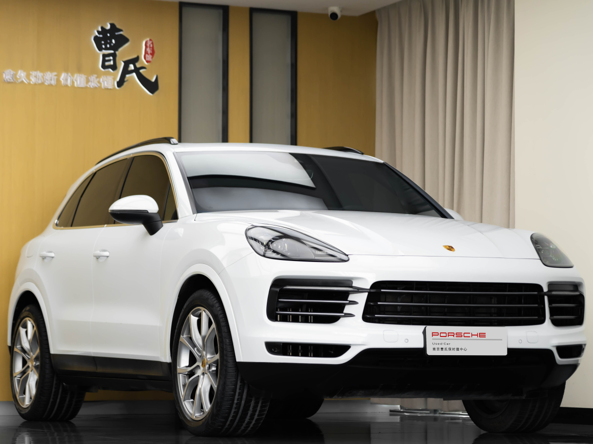 保時(shí)捷 Cayenne  2022款 Cayenne 3.0T 鉑金版圖片