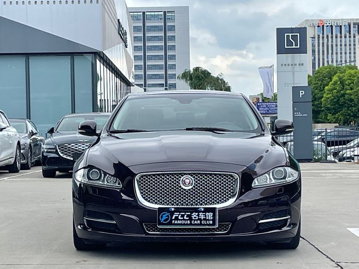 捷豹 XJ  2015款 XJL 3.0 SC 四驱尊享商务版图片