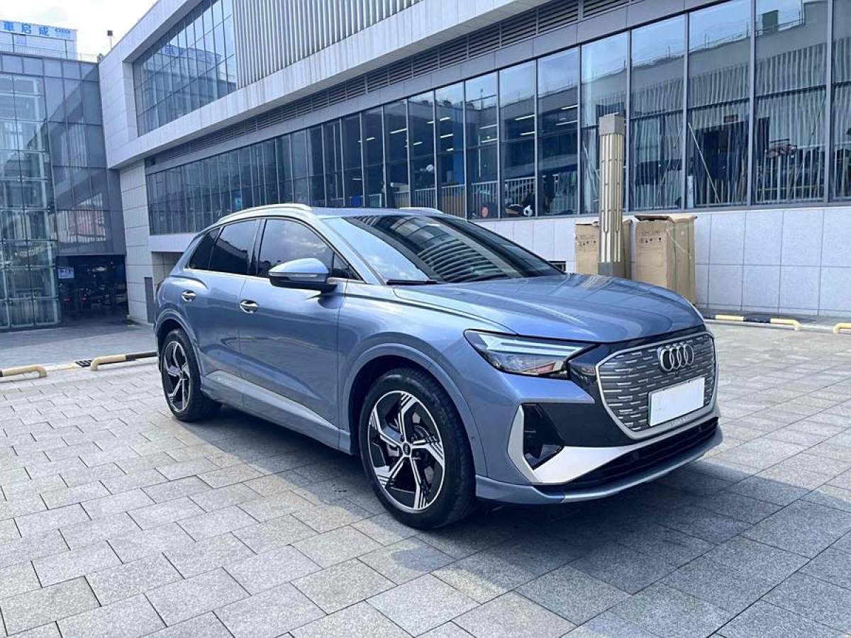 奧迪 奧迪Q4 e-tron  2024款 40 e-tron 創(chuàng)行版圖片