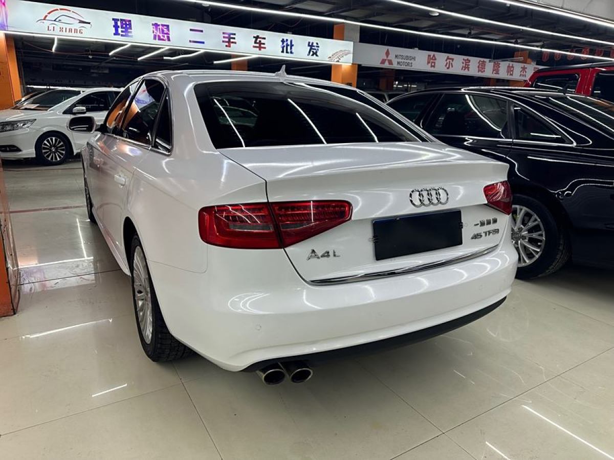 奧迪 奧迪A4L  2013款 35 TFSI 自動豪華型圖片