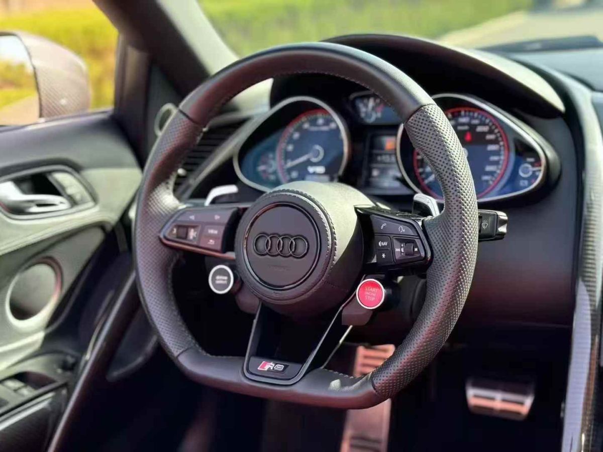 奧迪 奧迪R8  2014款 R8 Coupe 4.2 V8圖片