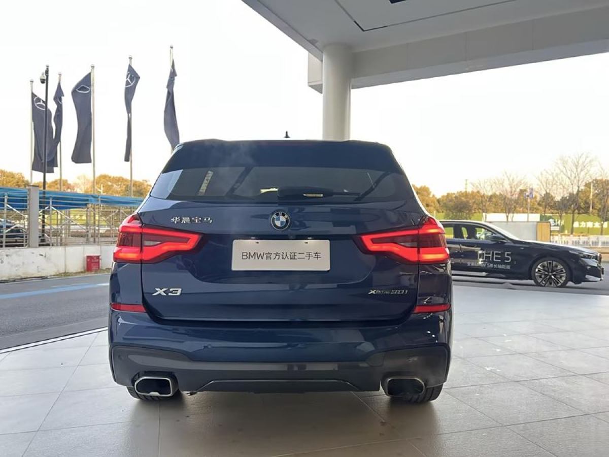 寶馬 寶馬X3  2019款  xDrive30i 領(lǐng)先型 M運(yùn)動套裝圖片